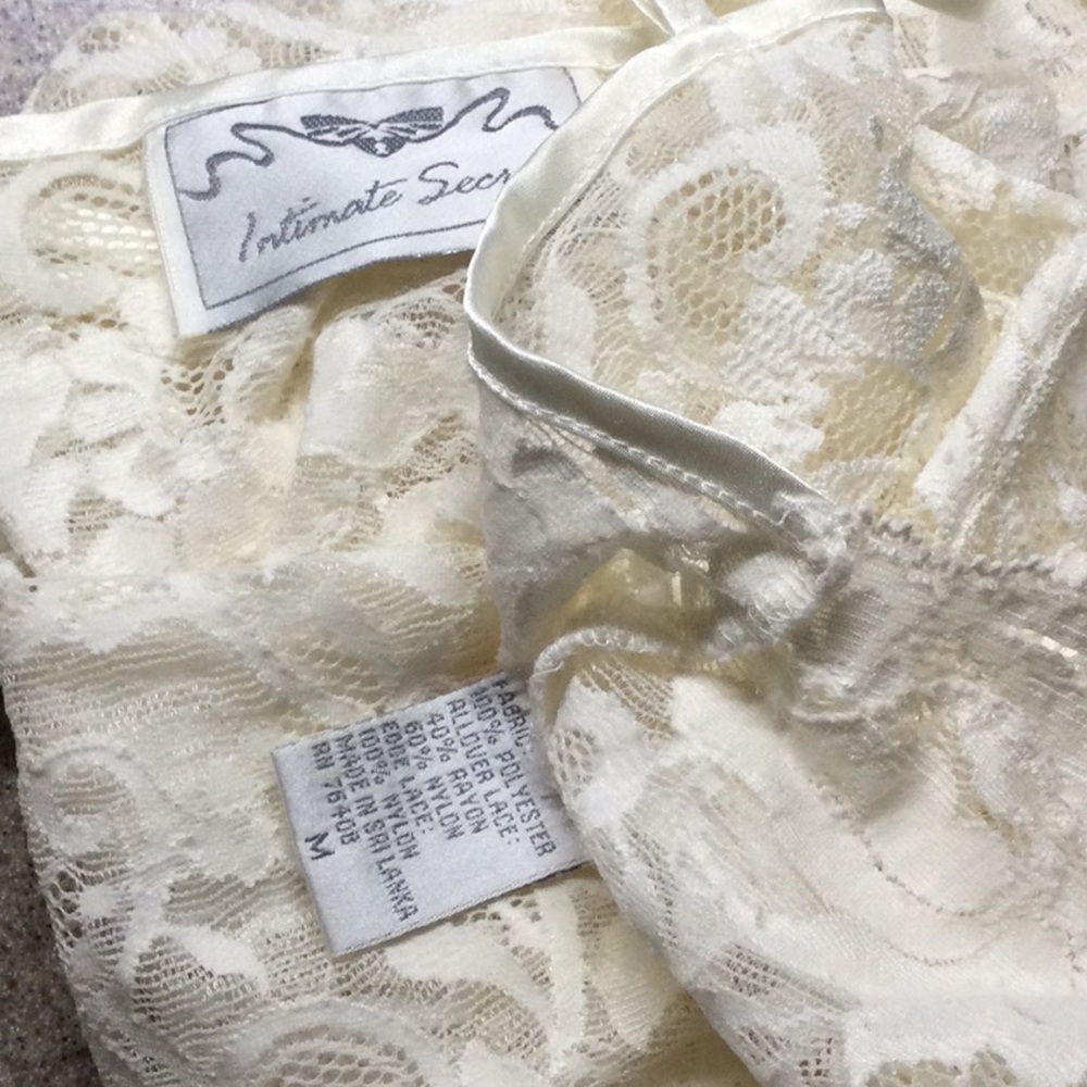 Intimate Secrets-Lace Slip - Picture 9 of 9